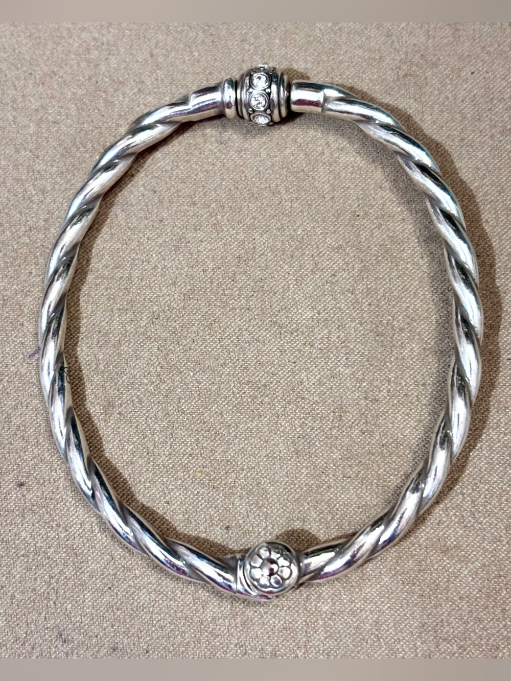 🆕 Brighton Shimmer Hinged bracelet Silver bangle holds charms and beads NWOT
